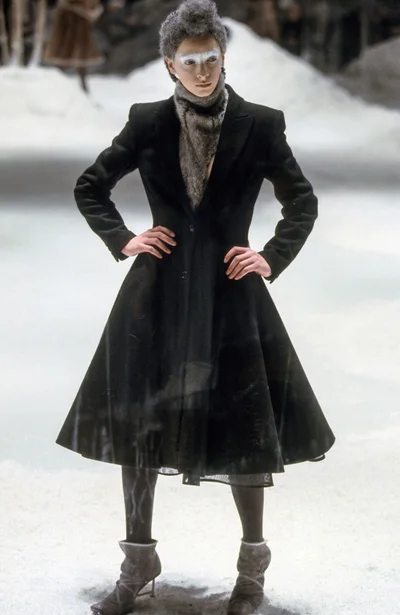 Look 11